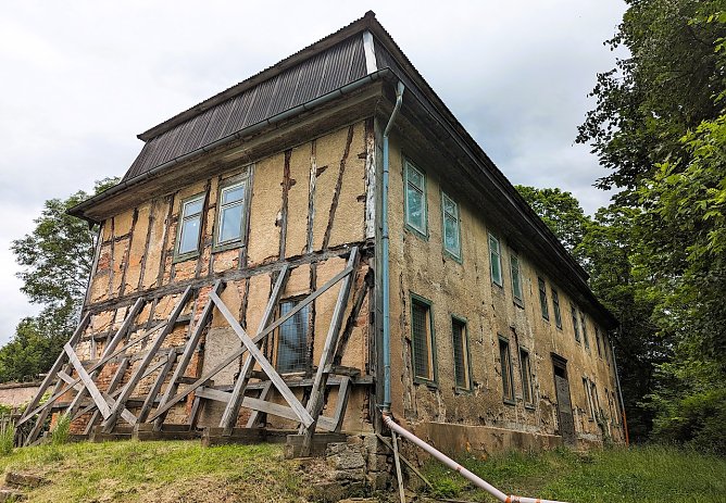 Das bauf&auml;llige J&auml;gerhaus ist Thema in der Vortragsreihe Aufgeschlossen im Schlossmuseum Sondershausen (Foto: Janine Skara)