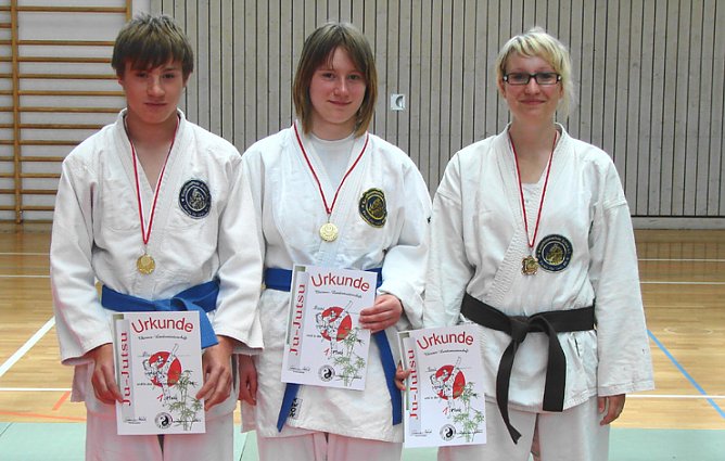 Erfolge Karate-Verein (Foto: Werner Bank)