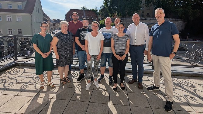 (v.l.n.r.): Jacqueline Lange, Doreen Friedrichs, Martin Kreyer, Christoph, Michael G&ouml;rg, Michaela Aquillon, Markus G&ouml;rbing, Andreas Fritsch, Daniela Kahlenberg-Wolter, Steffen Grimm und Andreas K&uuml;hn. (Foto: Janine Skara)