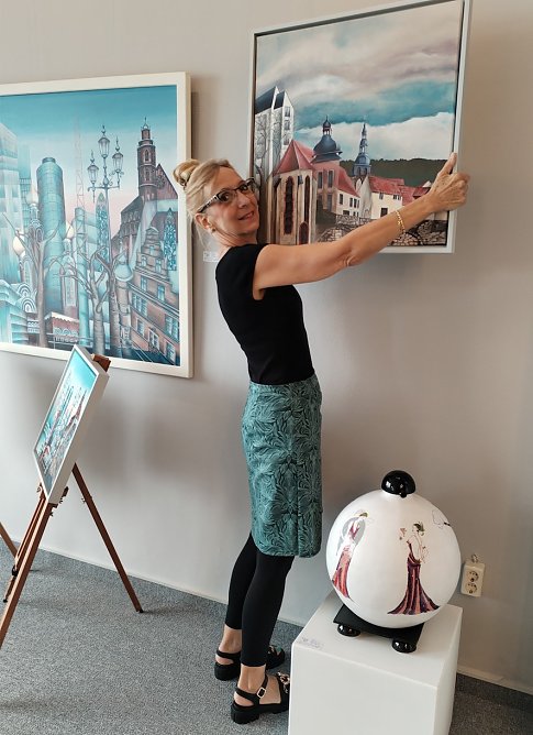 Künstlerin Regina Jeznita (Foto: Regina Jeznita) Künstlerin Regina Jeznita (Foto: Regina Jeznita)