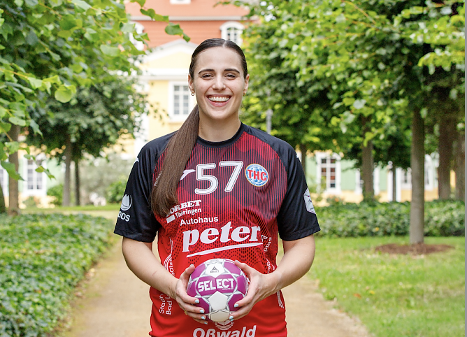 Josefine Hanfland setzt ihren Weg beim THC fort (Foto: Th&uuml;ringer HC)