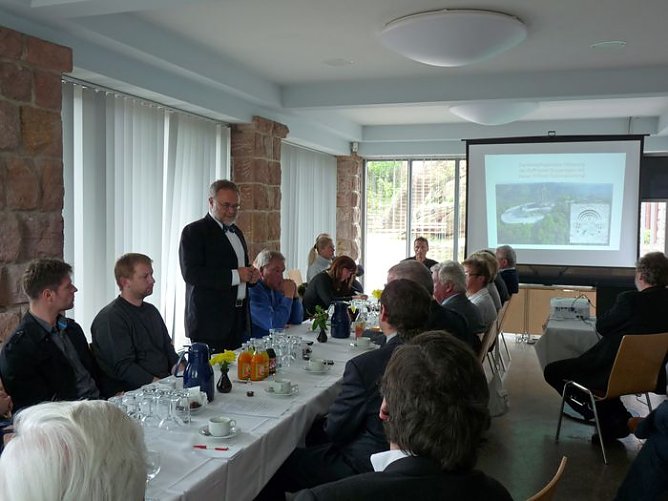 St&uuml;tzmauer am Kyffh&auml;user (Foto: Karl-Heinz Herrmann)