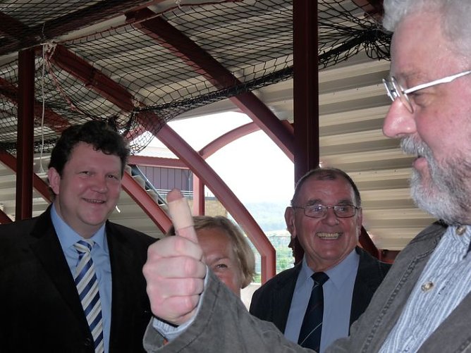 Bei Richtfest strahlte Sonne (Foto: Karl-Heinz Herrmann)