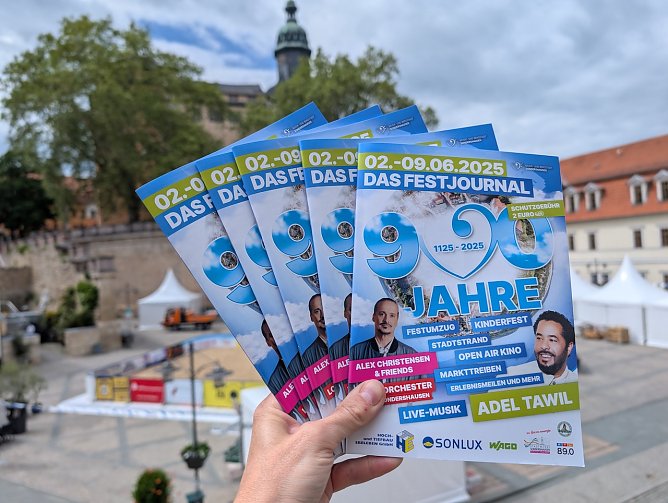 Festjournal der Stadt Sondershausen zur 900 Jahrfeier (Foto: Janine Skara) Festjournal der Stadt Sondershausen zur 900 Jahrfeier (Foto: Janine Skara)