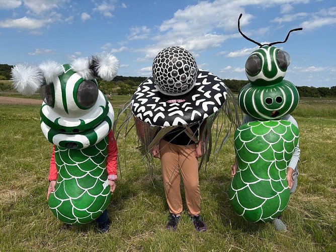 Kreativ gestaltete Insekten (Foto: Frankenh&auml;user festspiele)