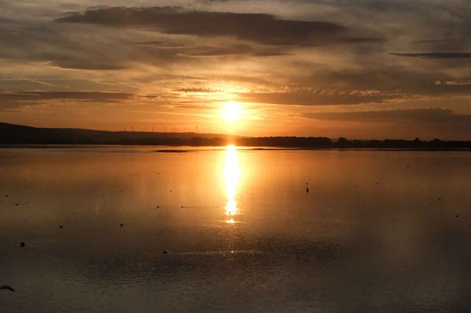 Herbstabend am Stausee Kelbra (Foto: Peter Blei) Herbstabend am Stausee Kelbra (Foto: Peter Blei)