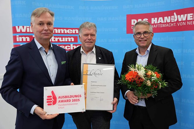 AusbildungsAward 2025 f&uuml;r das Autohaus Peter (Foto: Handwerkskammer)