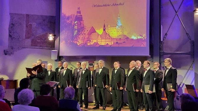 Der Albert-Fischer Chor  (Foto: Thomas Wiedener)