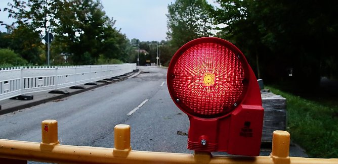 Gesperrte Bundesstraße, Symbolbild (Foto: nnz-Archiv) Gesperrte Bundesstraße, Symbolbild (Foto: nnz-Archiv)