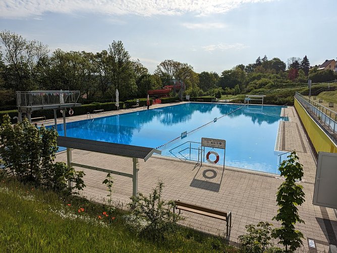 Das Anbaden in Sondershausen wird aufgrund des schlechten Wetters verschoben. (Foto: Janine Skara) Das Anbaden in Sondershausen wird aufgrund des schlechten Wetters verschoben. (Foto: Janine Skara)