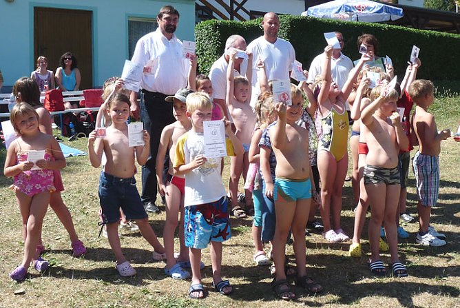 Seepferdchen erhalten (Foto: Karl-Heinz Herrmann) Seepferdchen erhalten (Foto: Karl-Heinz Herrmann)