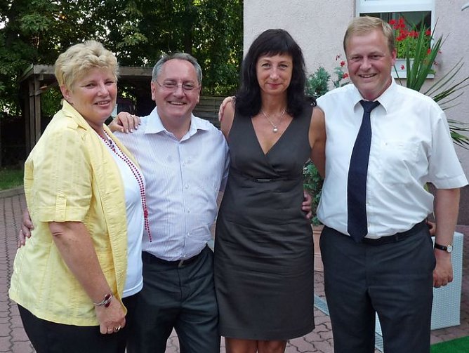 Auszubildende gew&uuml;rdigt (Foto: Karl-Heinz Herrmann)