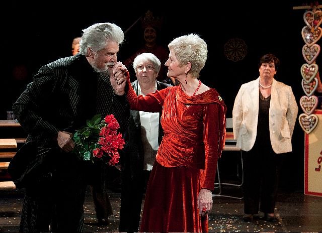 Die Disteln (Foto: Anja D. Wagner) Die Disteln (Foto: Anja D. Wagner)