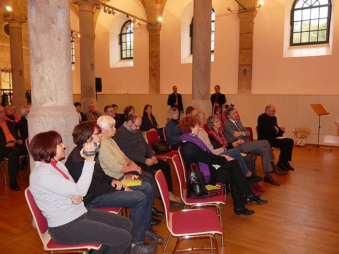 Säulenhalle Marstall bei Musikveranstaltung (Foto: Karl-Heinz Herrmann) Säulenhalle Marstall bei Musikveranstaltung (Foto: Karl-Heinz Herrmann)