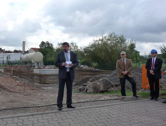 Grundsteinlegung BHKW Wippertor (Foto: Karl-Heinz Herrmann) Grundsteinlegung BHKW Wippertor (Foto: Karl-Heinz Herrmann)