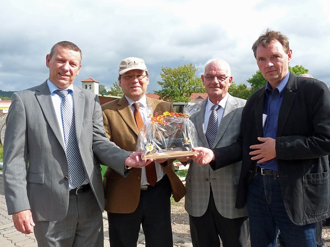 Grundsteinlegung BHKW Wippertor (Foto: Karl-Heinz Herrmann) Grundsteinlegung BHKW Wippertor (Foto: Karl-Heinz Herrmann)