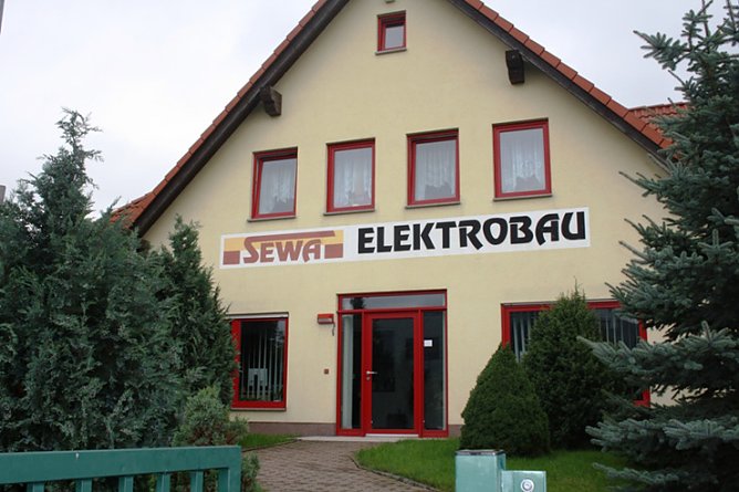 Firma SEWA (Foto: Hans-Jürgen Schmidt) Firma SEWA (Foto: Hans-Jürgen Schmidt)
