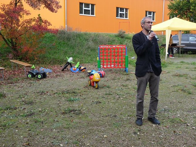 Wohngebietsfest Hasenholz/Östertal (Foto: Karl-Heinz Herrmann) Wohngebietsfest Hasenholz/Östertal (Foto: Karl-Heinz Herrmann)