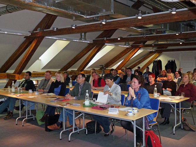 Symposium durchgeführt (Foto: Karl-Heinz Herrmann) Symposium durchgeführt (Foto: Karl-Heinz Herrmann)