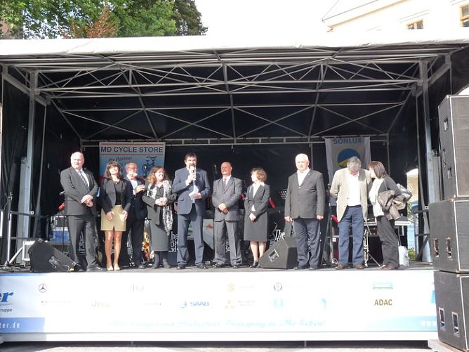 Volksfest gestartet (Foto: Karl-Heinz Herrmann)