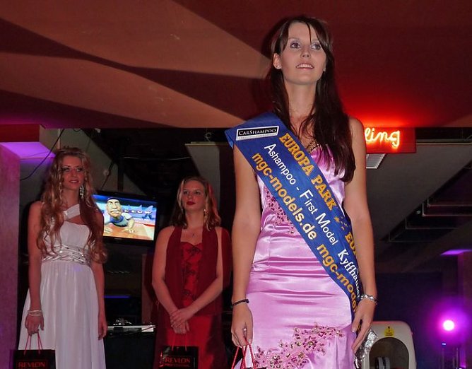 Miss Kyffhäuser Wahl (Foto: Karl-Heinz Herrmann) Miss Kyffhäuser Wahl (Foto: Karl-Heinz Herrmann)