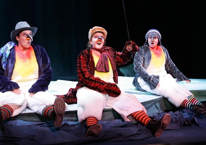 Aufführung (Foto: P. Scholz) Aufführung (Foto: P. Scholz)