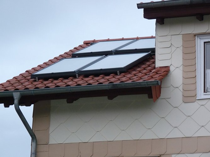 Spende an Kinderheim (Foto: Karl-Heinz Herrmann) Spende an Kinderheim (Foto: Karl-Heinz Herrmann)