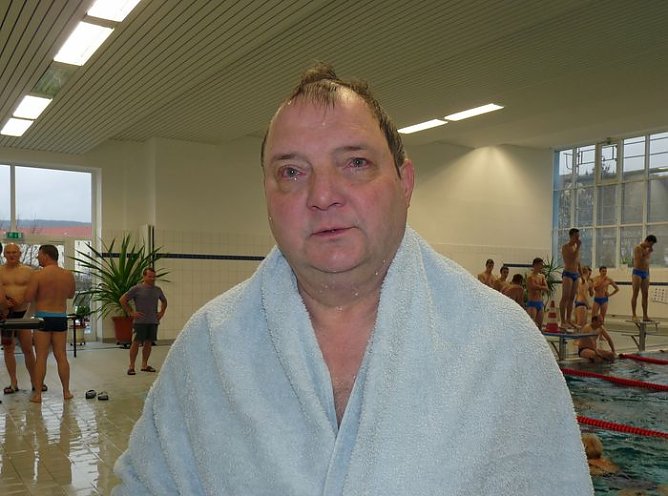 24 Stunden Schwimmen begonnen (Foto: Karl-Heinz Herrmann)