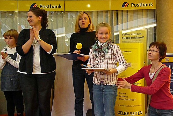 Kinderrechte dargestellt (Foto: Karl-Heinz Herrmann)