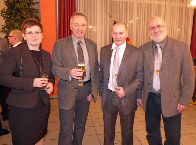 Gemütlich und ernst (Foto: Karl-Heinz Herrmann) Gemütlich und ernst (Foto: Karl-Heinz Herrmann)