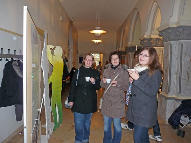 Offene T&uuml;r Scholl-Gymnasium (Foto: Karl-Heinz Herrmann)