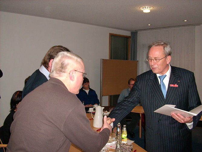 Vorstandsvorsitzenden der Kyffh&auml;usersparkasse, Karl-Heinz Langhorst (Foto: Karl-Heinz Herrmann)