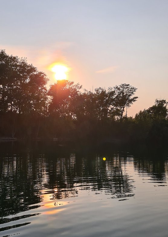 Bild: Sonnenuntergang am Kiesschacht