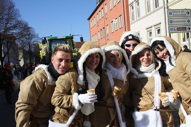 Rosenmontagsgesichter