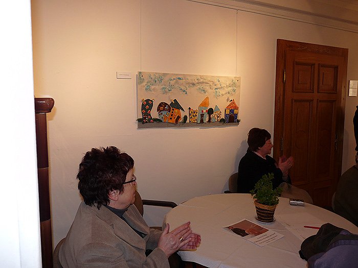 In Keramik und Stein