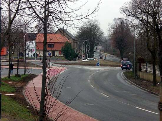 Kreisel in der Arterner Breitscheid-Stra&szlig;e 