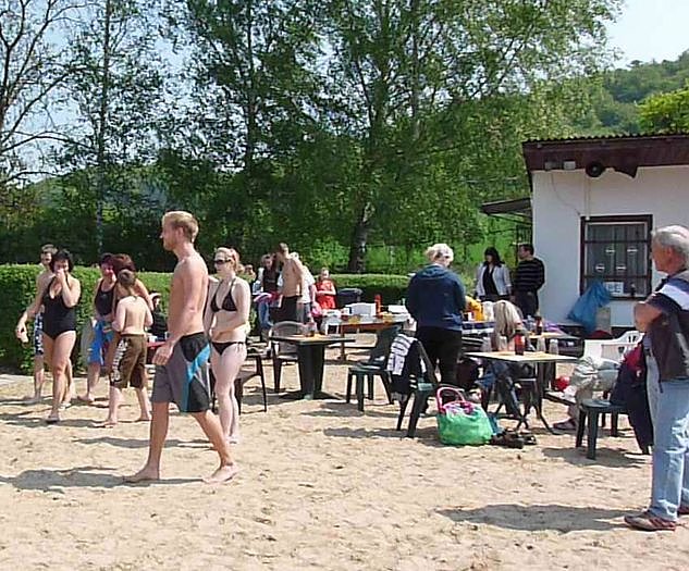 Spa&szlig; beim Anbaden