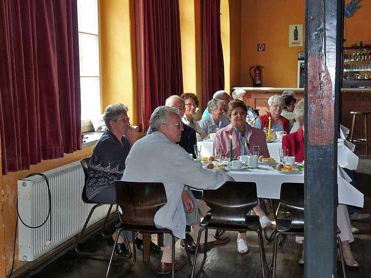 Fr&uuml;hlingsfest gefeiert