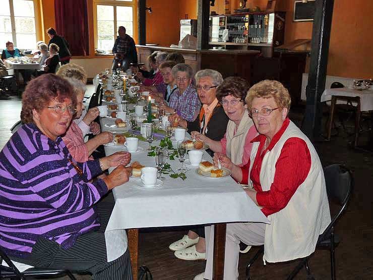 Fr&uuml;hlingsfest gefeiert