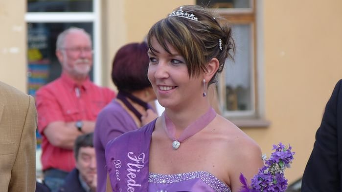 Fliederkrone gesetzt