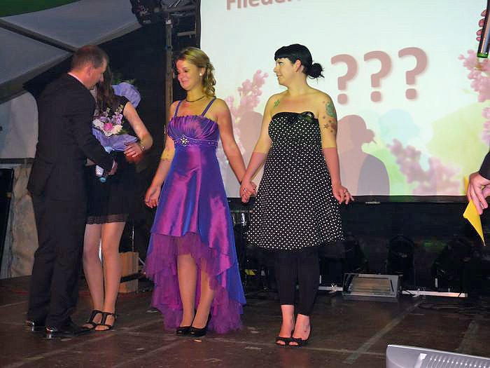 Fliederk&ouml;nigin 20011 gek&uuml;rt