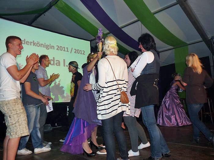 Fliederk&ouml;nigin 20011 gek&uuml;rt