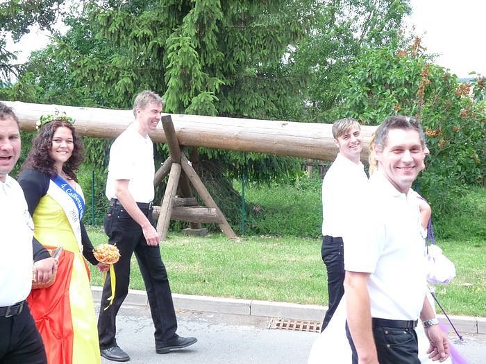 Laubk&ouml;nig gekr&ouml;nt