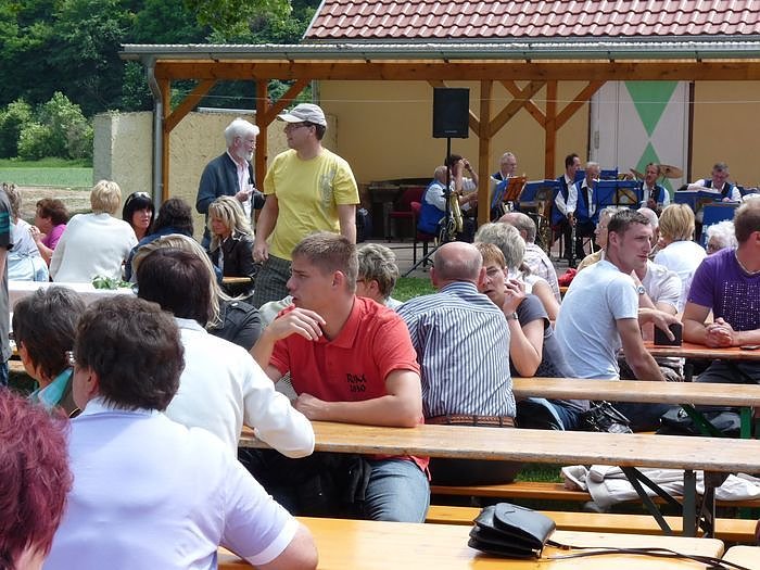 Laubk&ouml;nig gekr&ouml;nt