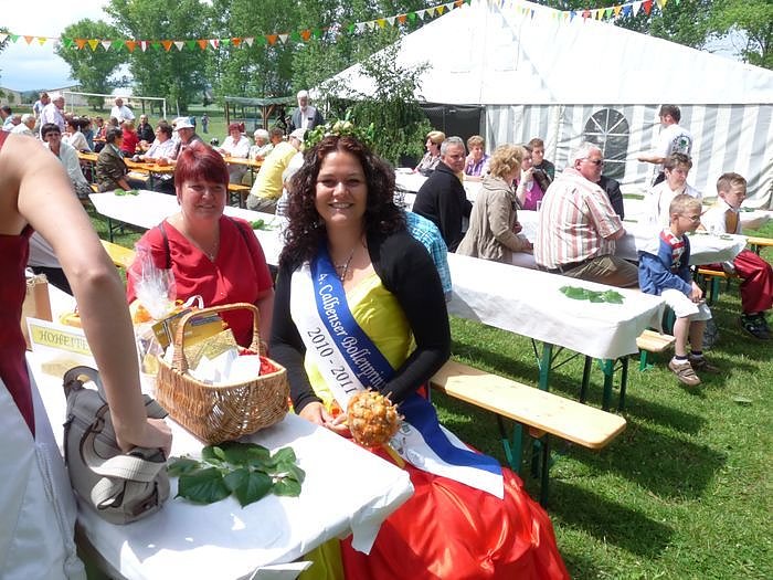 Laubk&ouml;nig gekr&ouml;nt