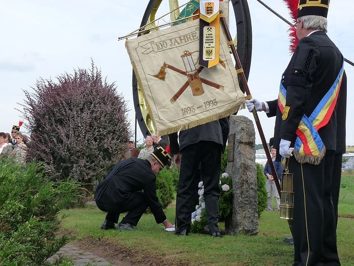 Toter Kumpel gedacht