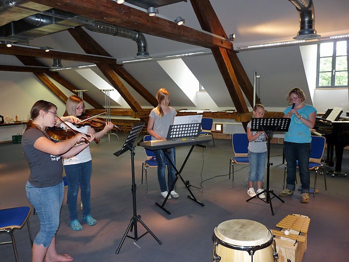 Musizieren und Reiten