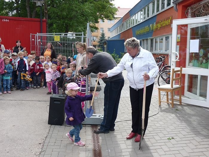 Spatenstich f&uuml;r Erweiterungsbau
