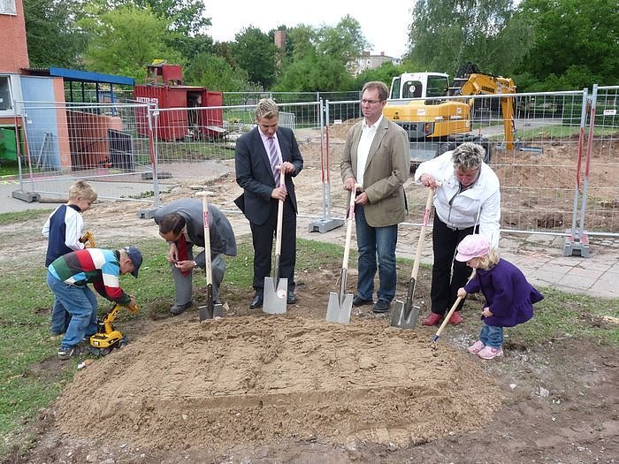 Spatenstich f&uuml;r Erweiterungsbau