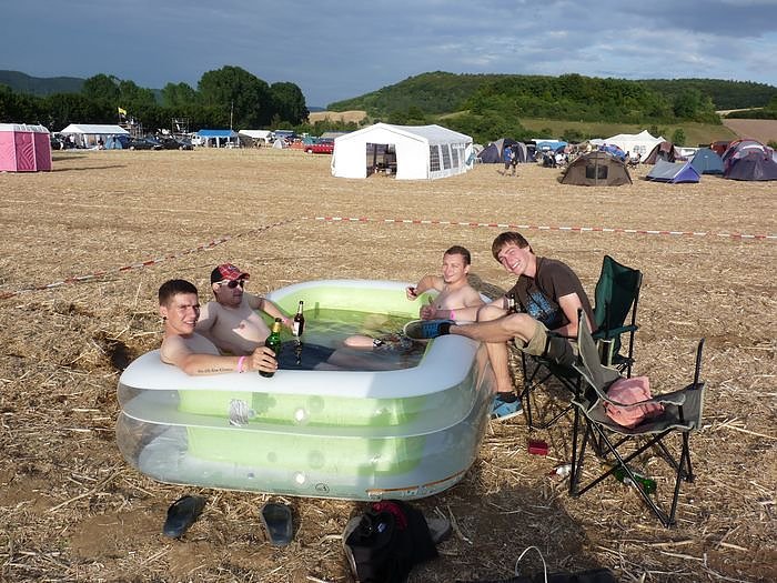 Erste Kirmesburschen angereist